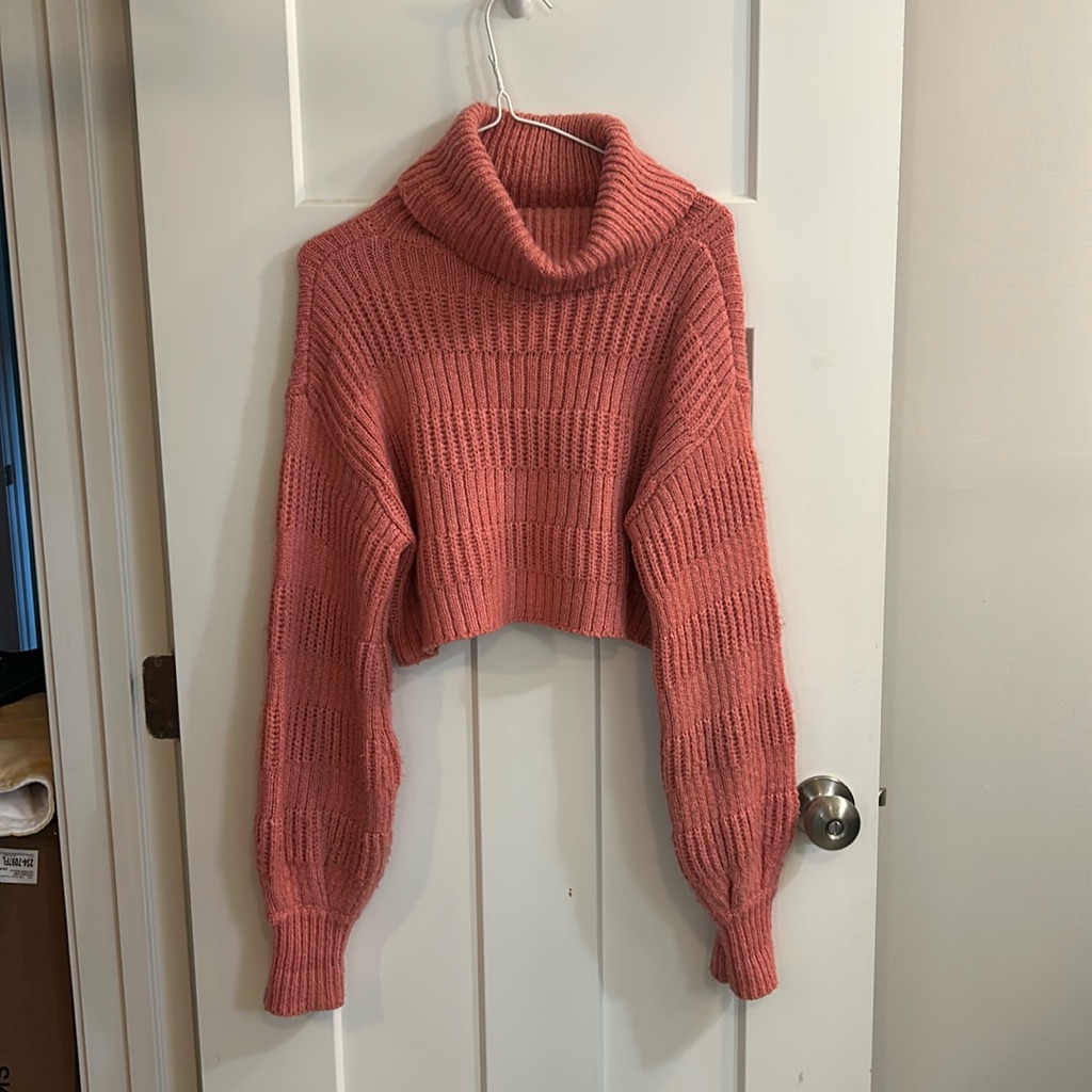 Urban Outfitters Pink Cropped Chunky Knit Turtleneck Sweater